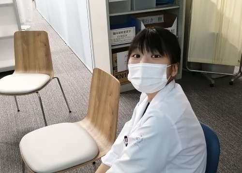 研修医報告会を開催しました
