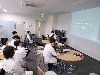研修医が学会発表をしました