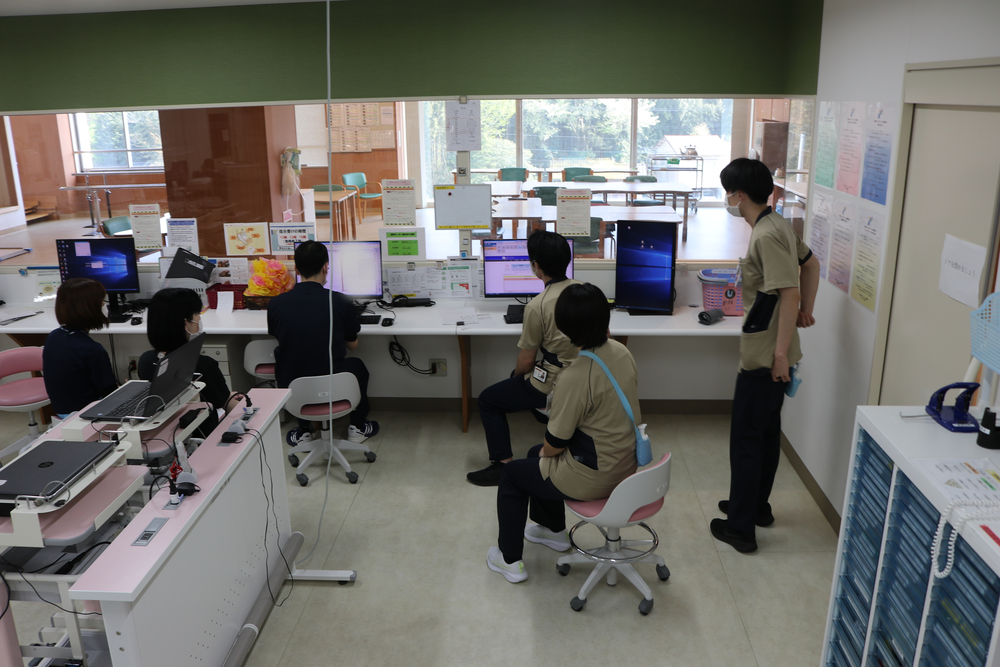 4階南病棟 多職種カンファレンス