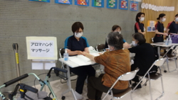 看護の日の様子1 看護の日の様子1