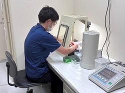 RI検査薬剤準備の様子