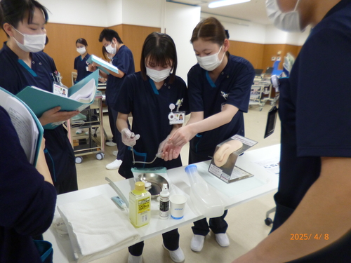 看護補助者研修の様子2 看護補助者研修の様子2