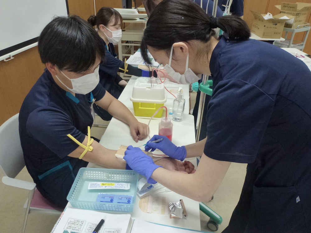 採血・注射の様子