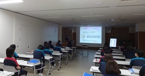 看護部教育会　看護研究発表会3